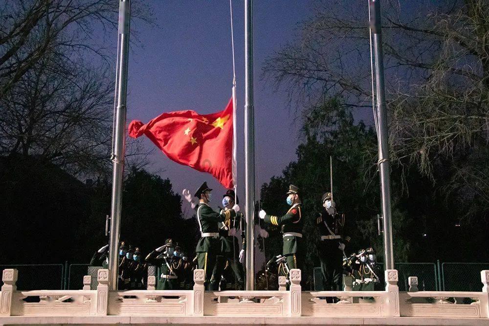 朱高炽在位不到一年，为何能名垂青史？只因他解决了4个天大难题